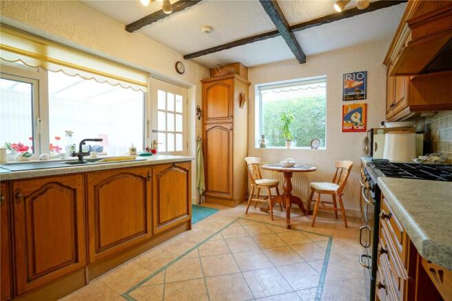 3 bed Detached for sale Image 6