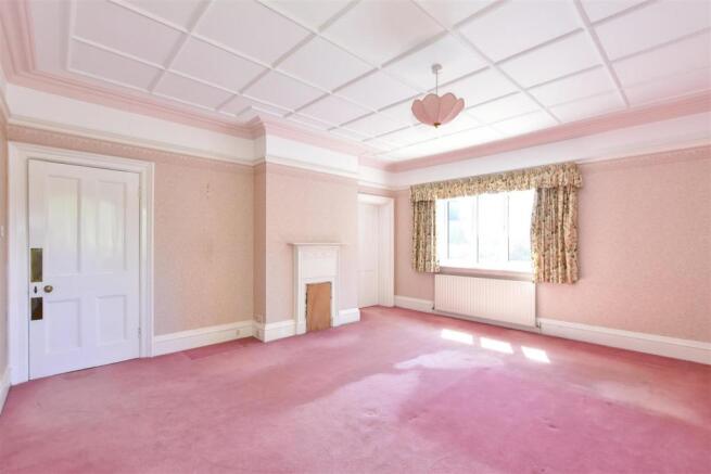 guest room.jpg