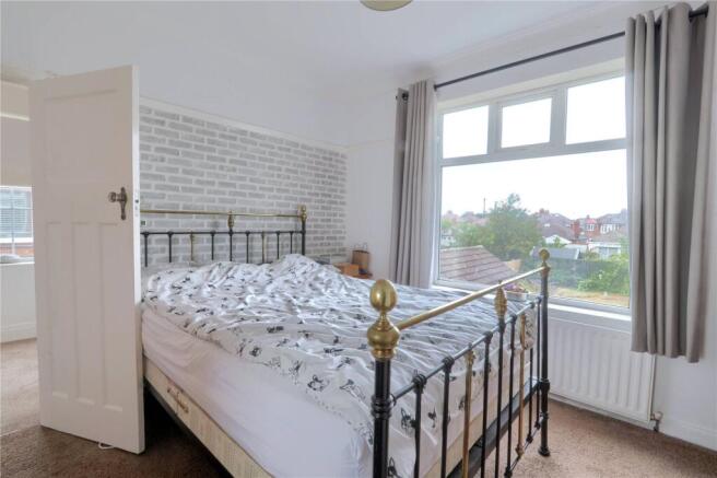3 bed Semi-Detached for sale Image 12