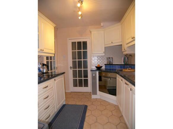 Photo 10