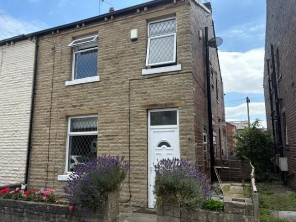 2 bed Terraced to rent Image 11