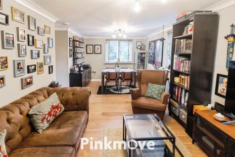 Golden Mile View, Newport