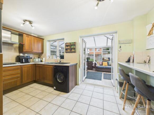 3 bed Detached for sale Image 12