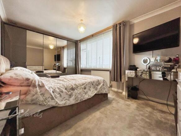Bed 1