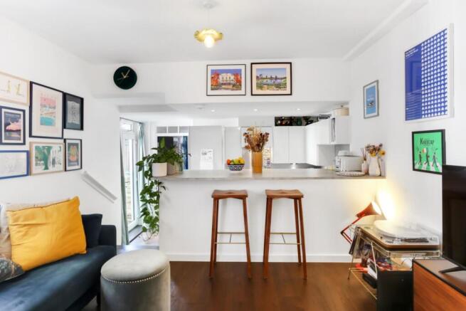 Kitchen/reception