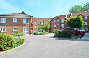 Flat 20, Meadow Court, St Agnes Road, East Grinstead RH19 3GF