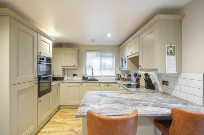 3 bed Semi-Detached for sale Image 5