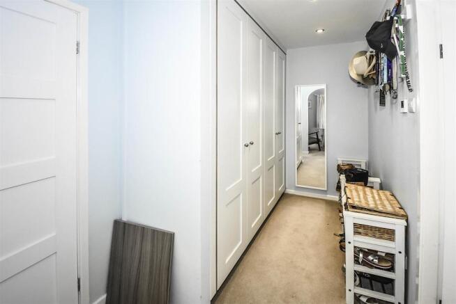 En Suite Dressing Room