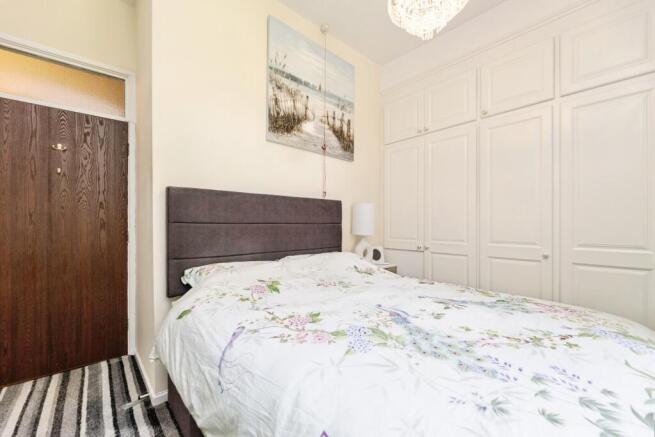 1 bed Apartment for sale Image 10