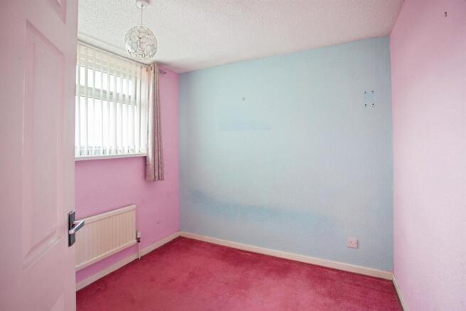 2 bed Semi-Detached for sale Image 8
