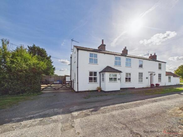 4 Bedroom Semi-Detached House - For Sale