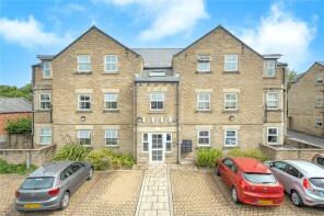 16, Manor Fold, New Road Side, Horsforth, Leeds LS18 4DG