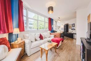 10, Dauntsey House, Bentham Close, Swindon SN5 7FR