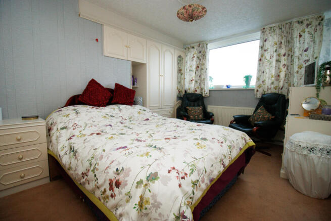 2 bed Apartment for sale Image 7