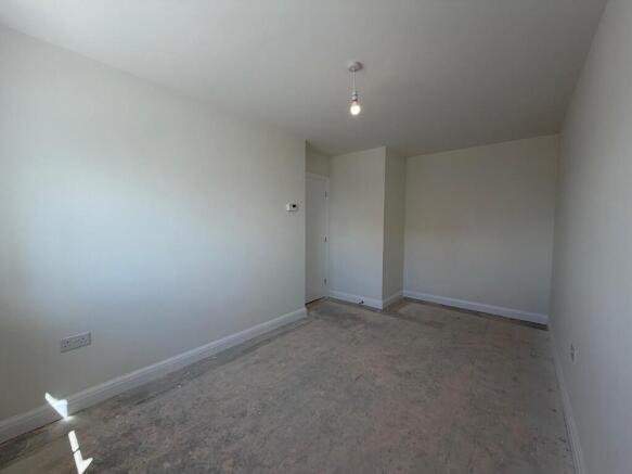 3 bed Semi-Detached for sale Image 9
