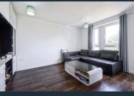 Flat 19, 4, Lyons Way, Slough SL2 5BZ