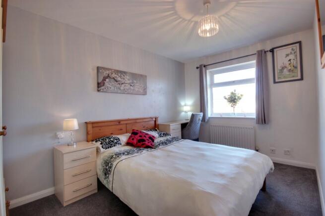3 bed Semi-Detached for sale Image 12