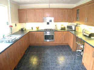 BREAKFAST KITCHEN