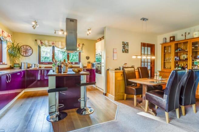Kitchen/breakfast ro