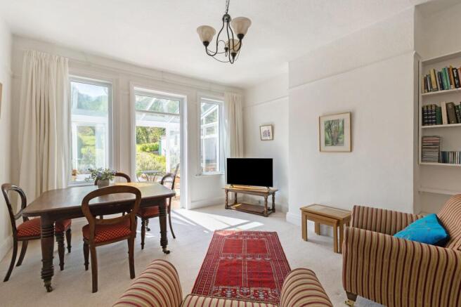 Sitting/Dining Room