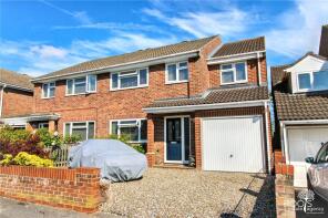 32, Trent Crescent, Thatcham RG18 3DN