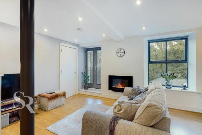 Living Kitchen Area