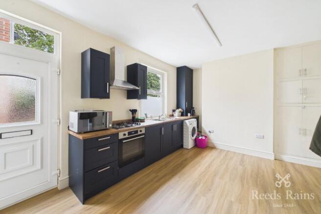 Cross Street, Horbury, Wakefield, West Yorkshire, WF4 photo 5