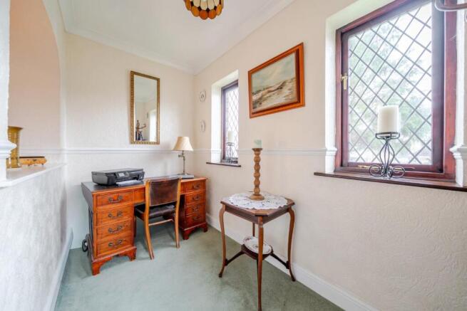 4 bed Detached for sale Image 6