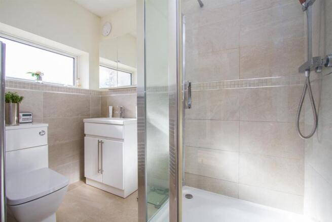 Shower Room.jpg