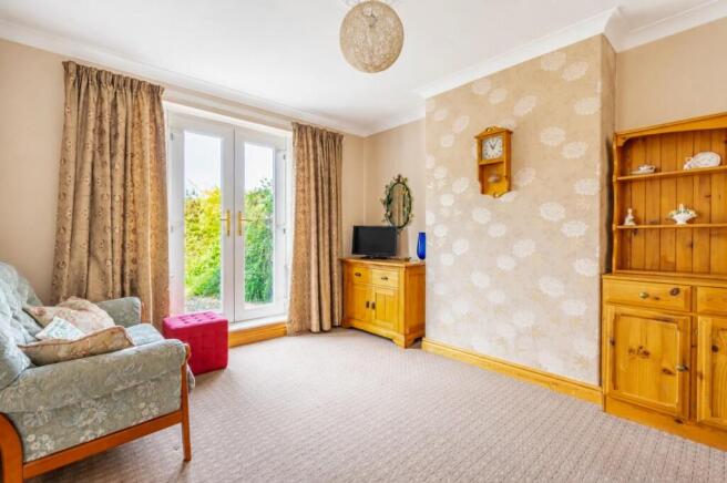 3 bed Semi-Detached for sale Image 7