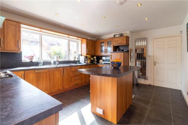 Kitchen 1