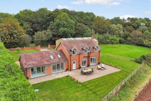 Ridgeway View, Hardwick Lane, Studley B80 7AE