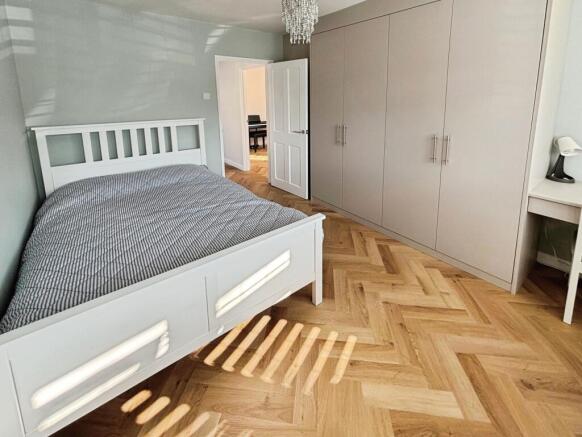 dca6dc39bedroom2022