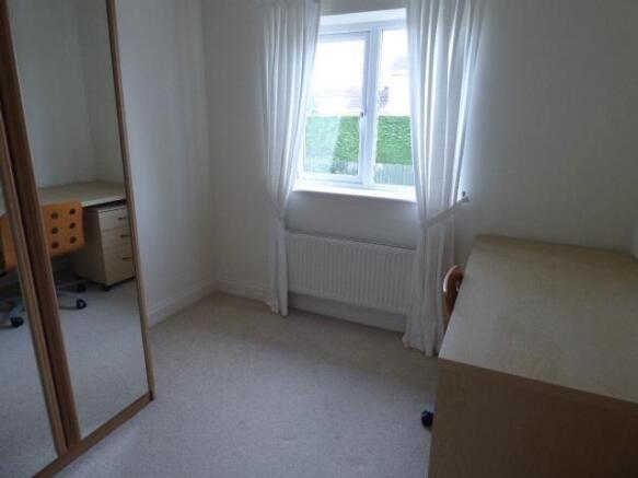 BEDROOM 5