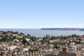 26, Singer Close, Paignton TQ3 3JU