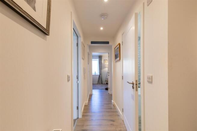 S007.jpg