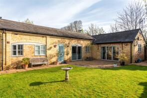 26a Yellow House Barn, High Street, Bedford MK45 4EP