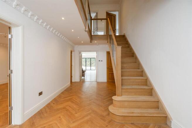 1188a Warwick Road_13.jpg