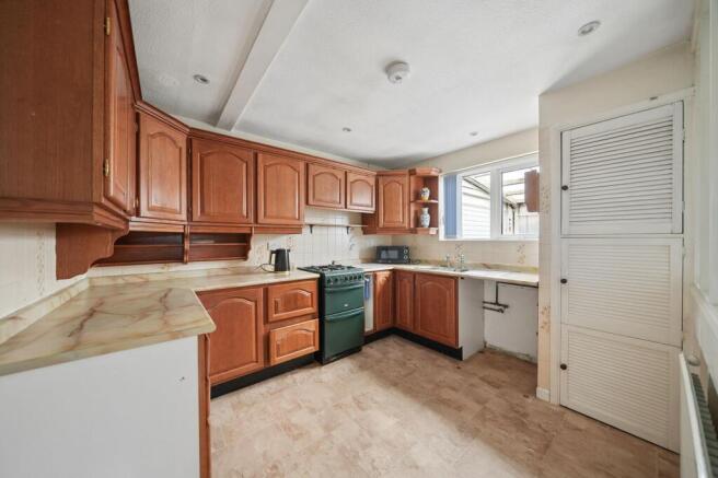 Blenheim Drive, Witney, OX28 photo 4