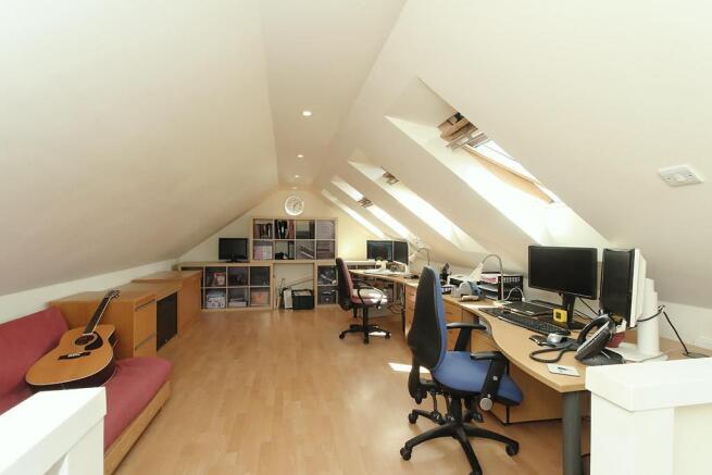 Prim-Office.jpg