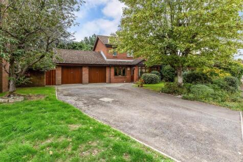 King William Drive, Cheltenham