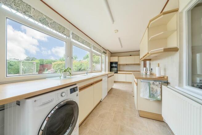 Kitchen (1)