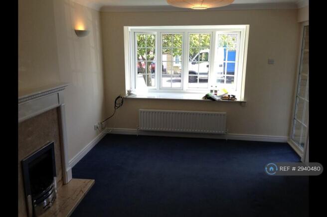 3 bed Detached to rent Image 12