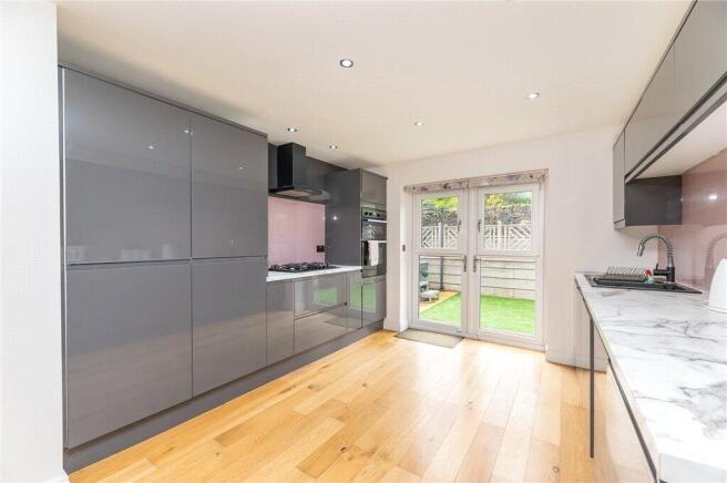 2 bed Bungalow for sale Image 5