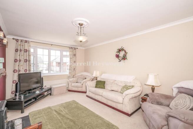 Lounge Further View
