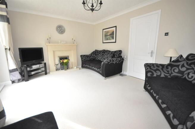 SITTING ROOM
