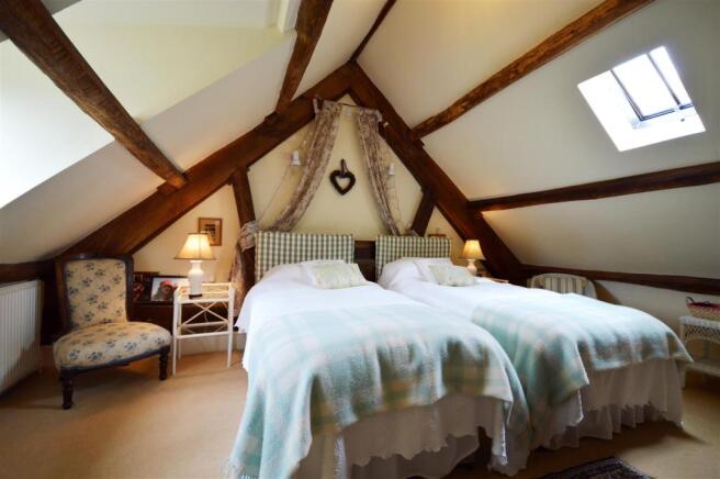 Bedroom 3.JPG