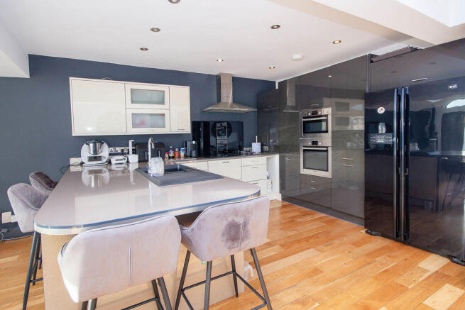 Living Room/ Kitchen