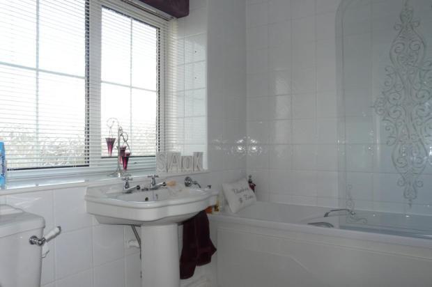 Modern Bathroom