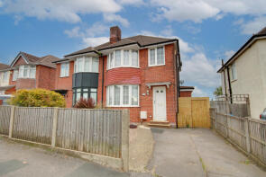 220, Kathleen Road, Southampton SO19 8GY